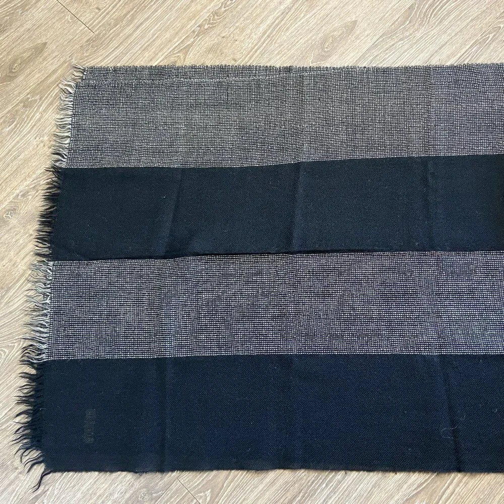 TOIMEME Scarf Shawl Wrap 100% Thin Wool Made in Japan 31